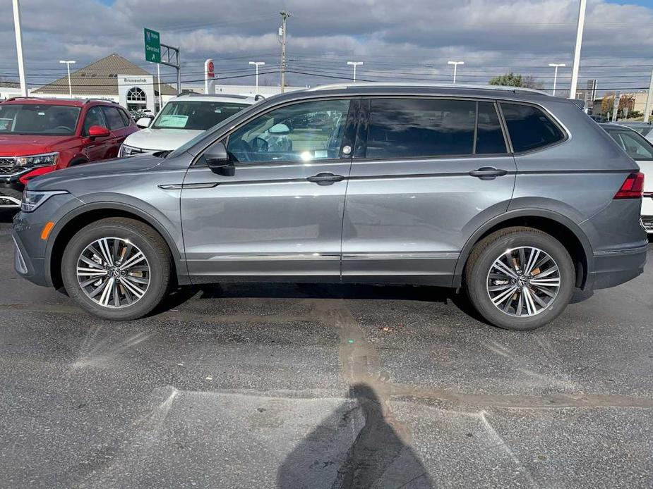 new 2024 Volkswagen Tiguan car, priced at $36,051