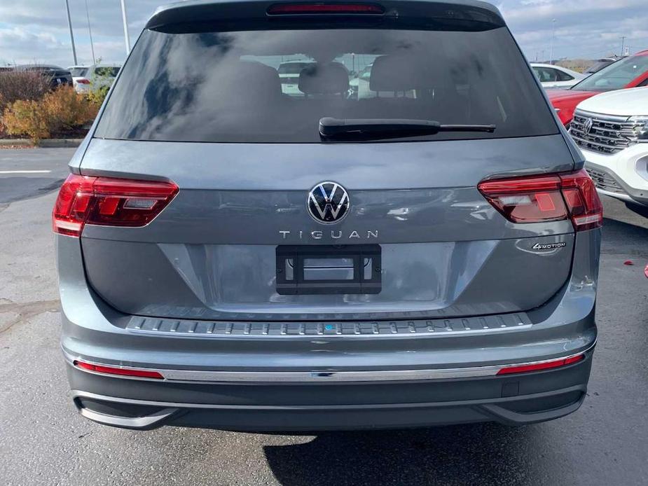 new 2024 Volkswagen Tiguan car, priced at $36,051