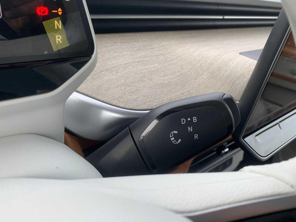 new 2025 Volkswagen ID. Buzz car, priced at $65,698