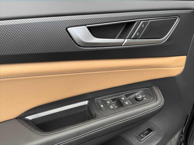 new 2025 Volkswagen Atlas Cross Sport car, priced at $50,735