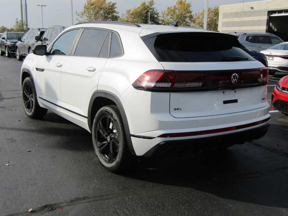 new 2025 Volkswagen Atlas Cross Sport car, priced at $49,935