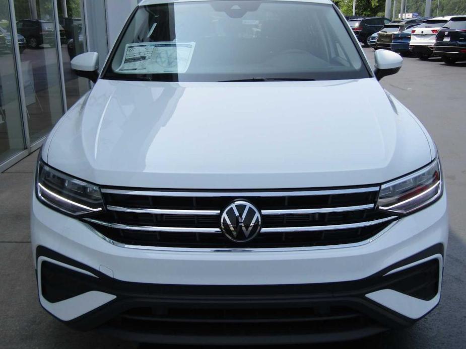 new 2024 Volkswagen Tiguan car, priced at $31,945