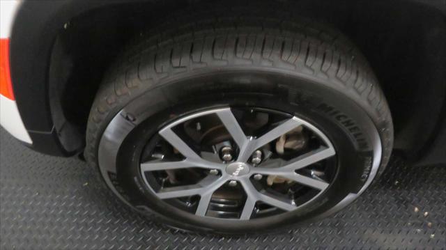 used 2024 Jeep Grand Cherokee L car, priced at $44,501