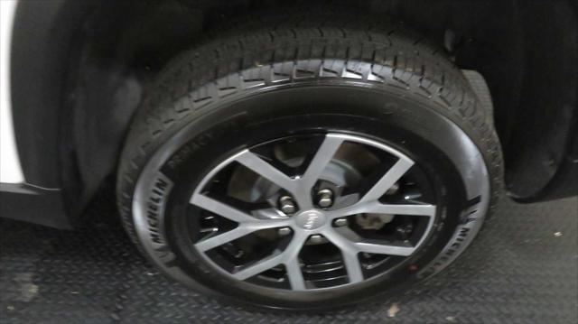 used 2024 Jeep Grand Cherokee L car, priced at $44,501