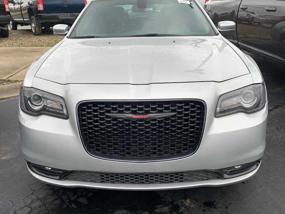 new 2023 Chrysler 300 car, priced at $39,900