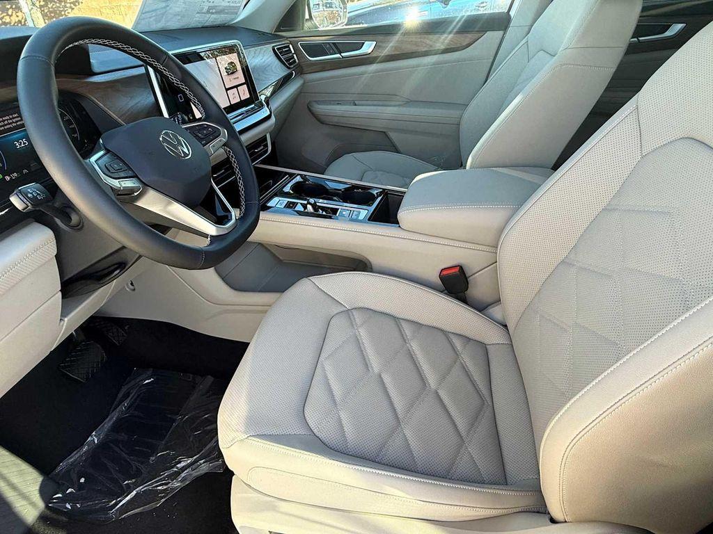 new 2026 Volkswagen Atlas car, priced at $50,870