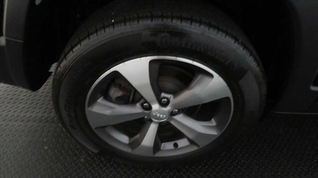 used 2022 Jeep Cherokee car, priced at $31,682