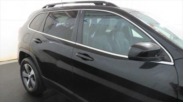 used 2022 Jeep Cherokee car, priced at $31,682