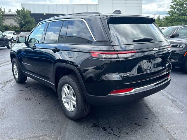 new 2025 Jeep Grand Cherokee car, priced at $42,604