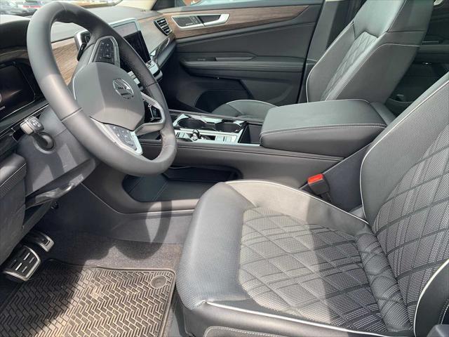 new 2025 Volkswagen Atlas car, priced at $55,966