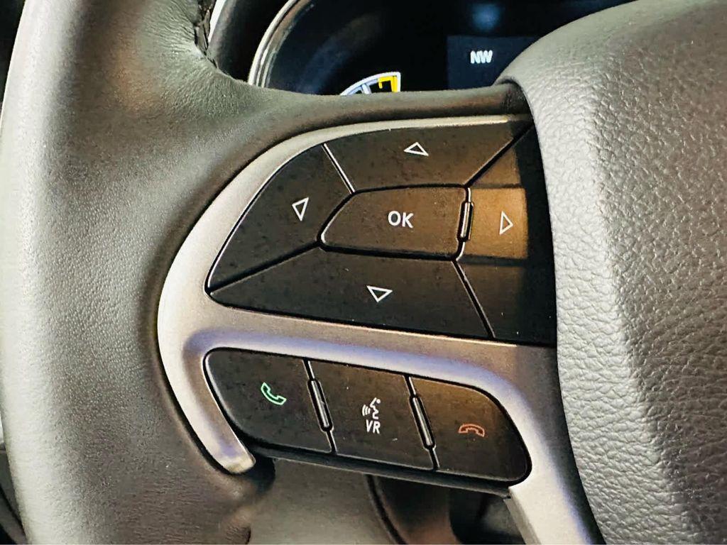 used 2019 Jeep Grand Cherokee car, priced at $18,805