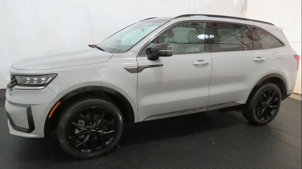 used 2023 Kia Sorento car, priced at $37,295