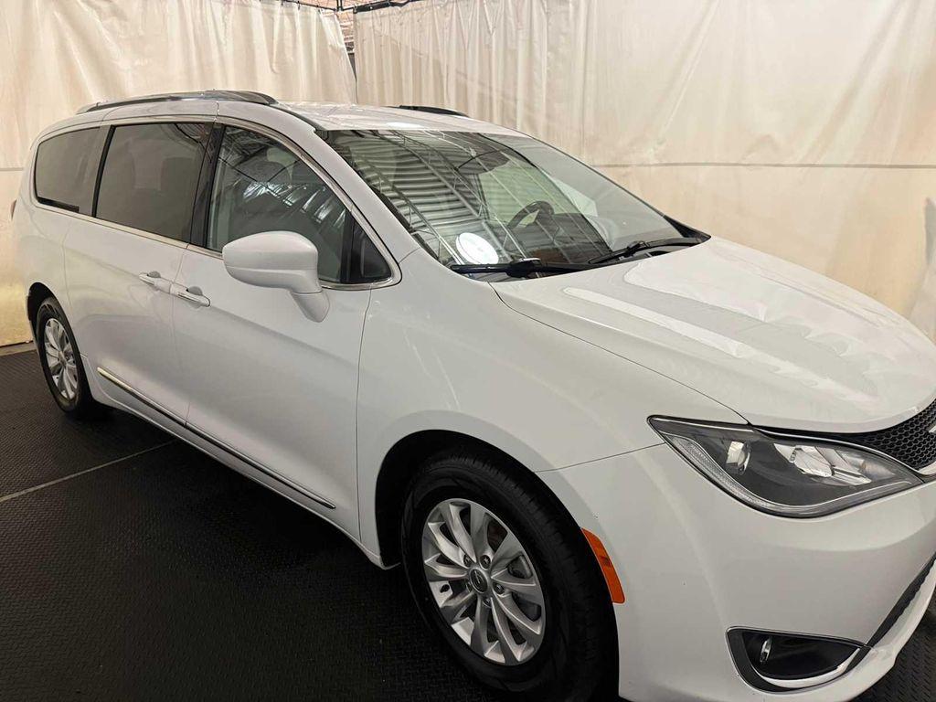 used 2018 Chrysler Pacifica car, priced at $19,887
