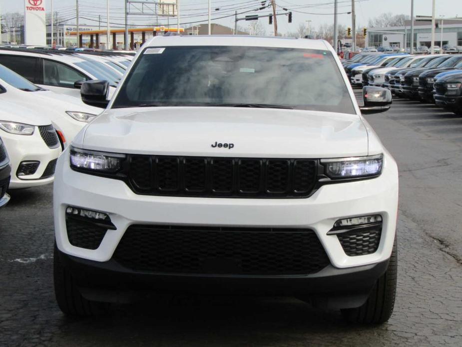 new 2024 Jeep Grand Cherokee car, priced at $50,972