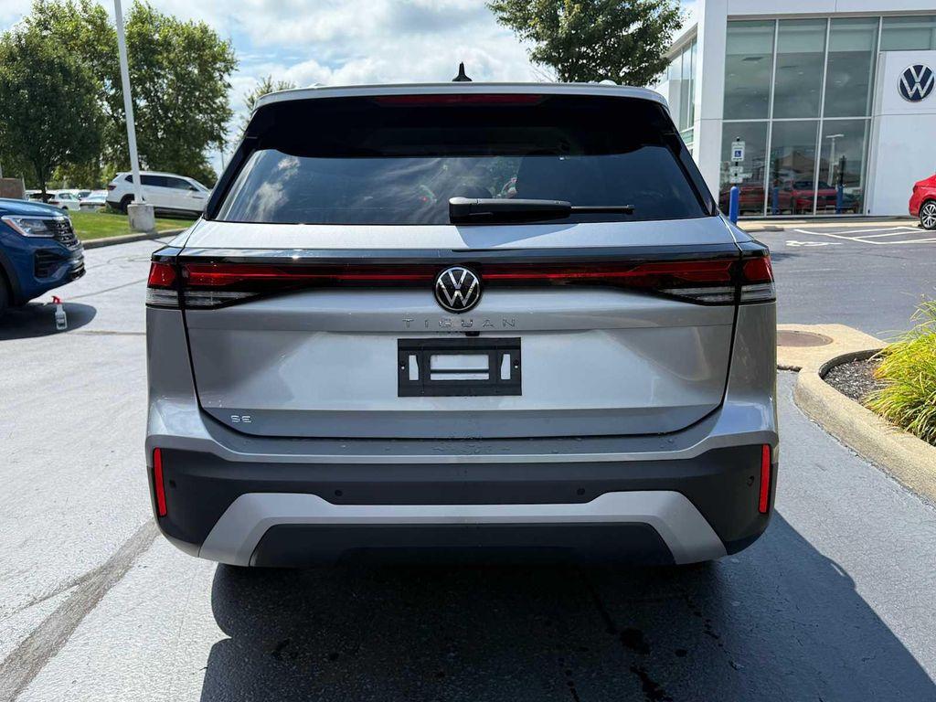 new 2025 Volkswagen Tiguan car, priced at $35,971