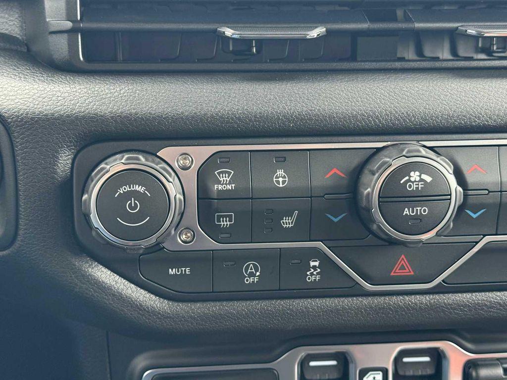 new 2026 Jeep Wrangler car, priced at $46,599