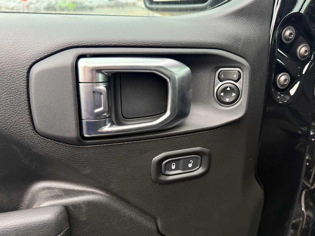 new 2026 Jeep Wrangler car, priced at $46,599