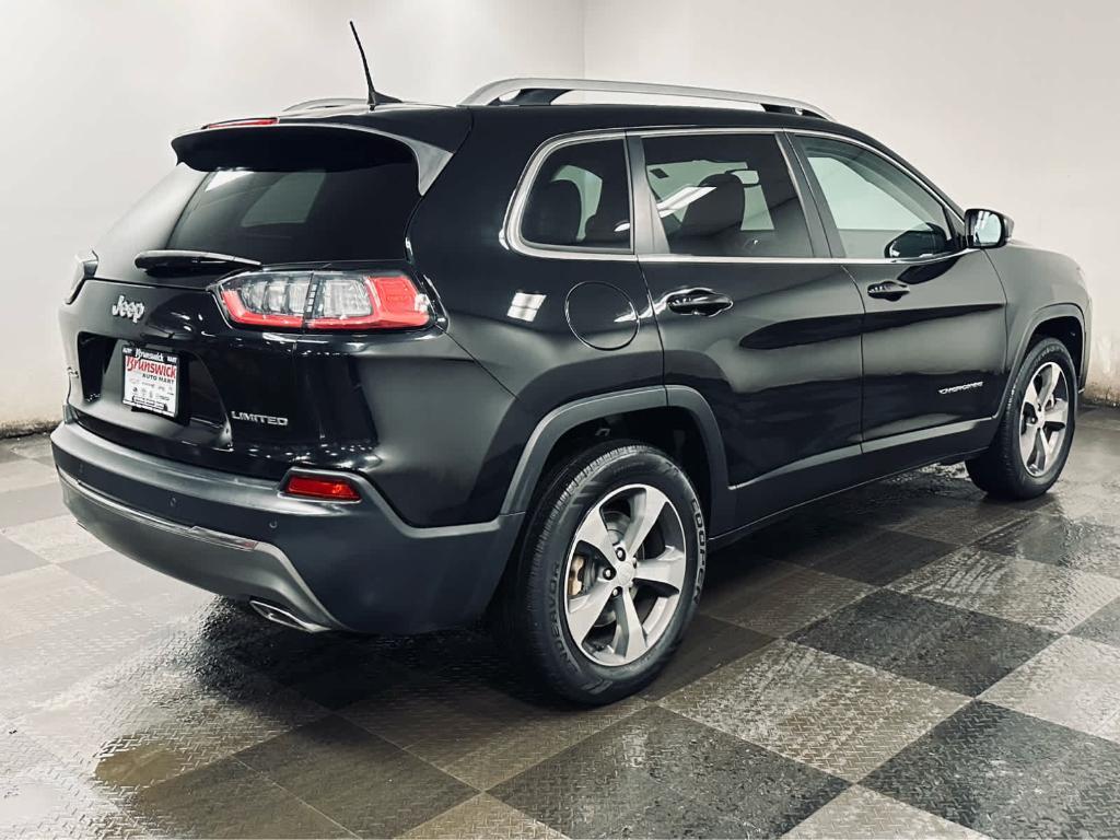 used 2019 Jeep Cherokee car, priced at $19,995