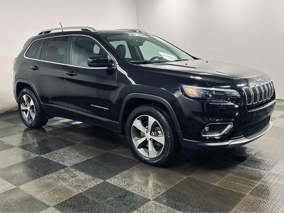 used 2019 Jeep Cherokee car, priced at $19,995