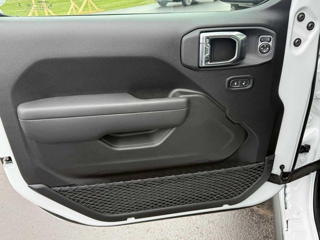 new 2026 Jeep Wrangler car, priced at $53,494