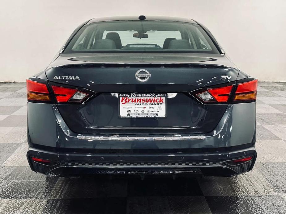 used 2022 Nissan Altima car, priced at $23,834