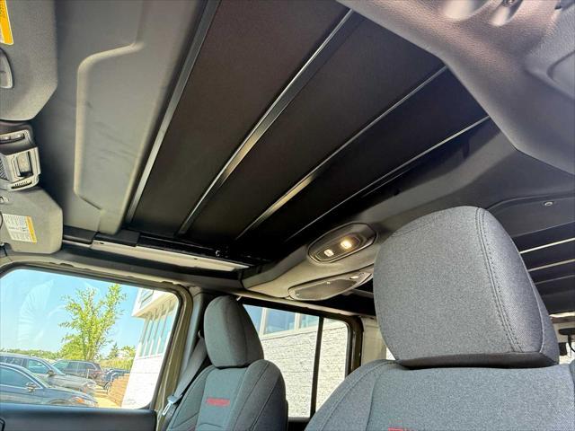 new 2025 Jeep Wrangler car, priced at $60,753