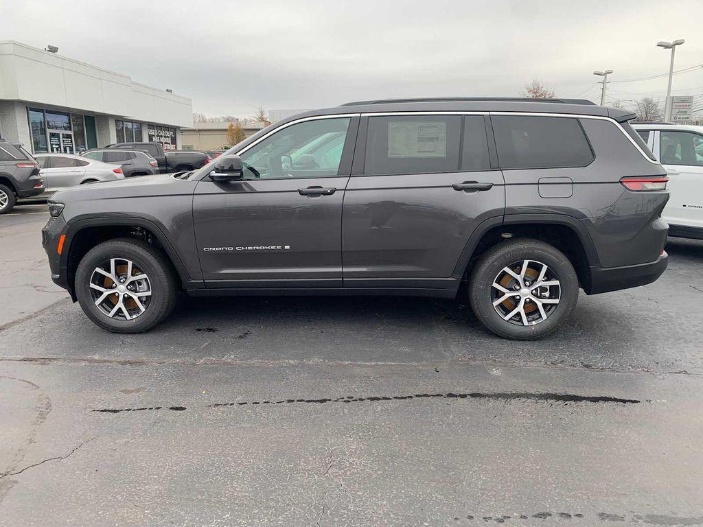 new 2025 Jeep Grand Cherokee L car, priced at $46,709