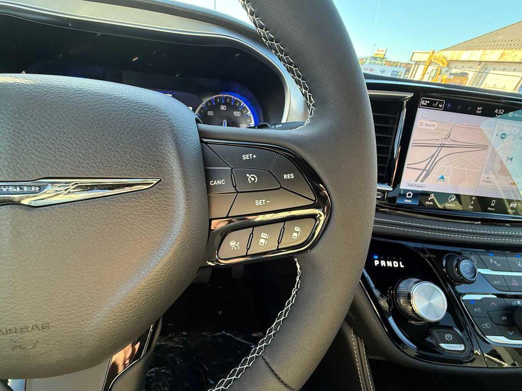 new 2026 Chrysler Pacifica car, priced at $54,626