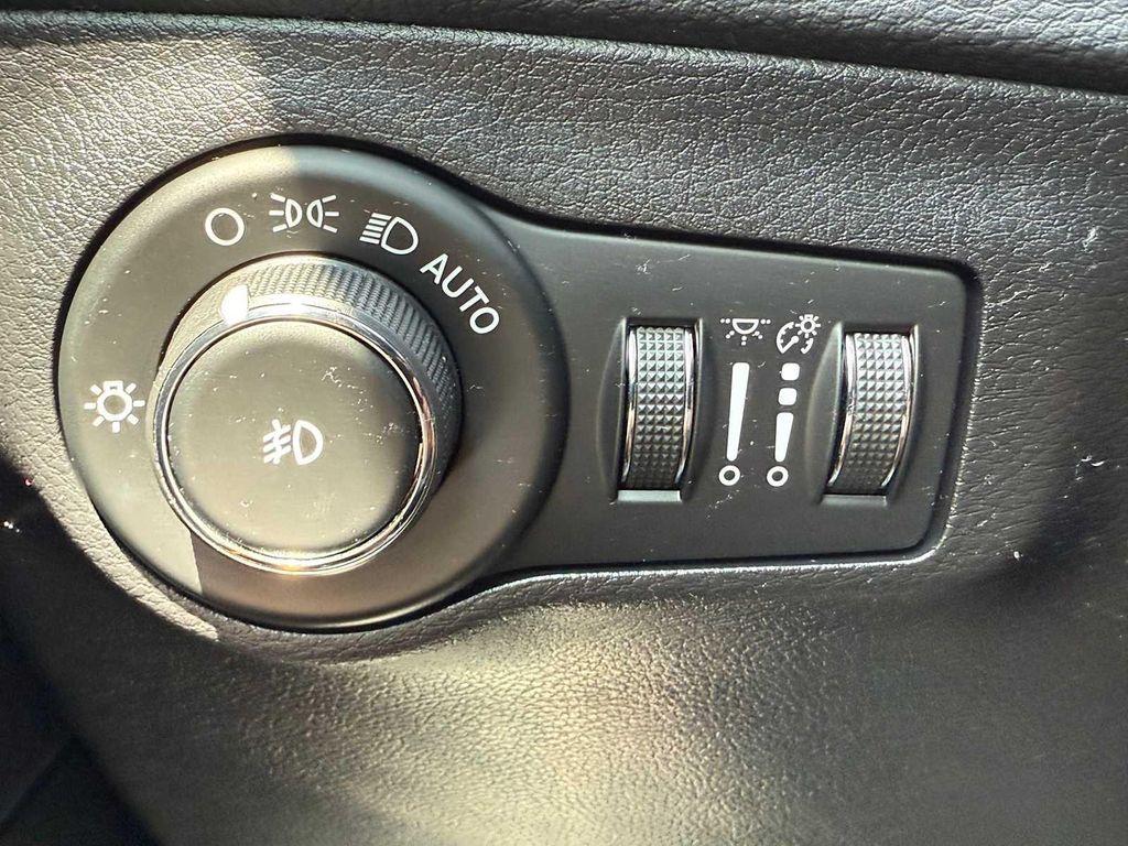 used 2019 Jeep Compass car, priced at $20,803