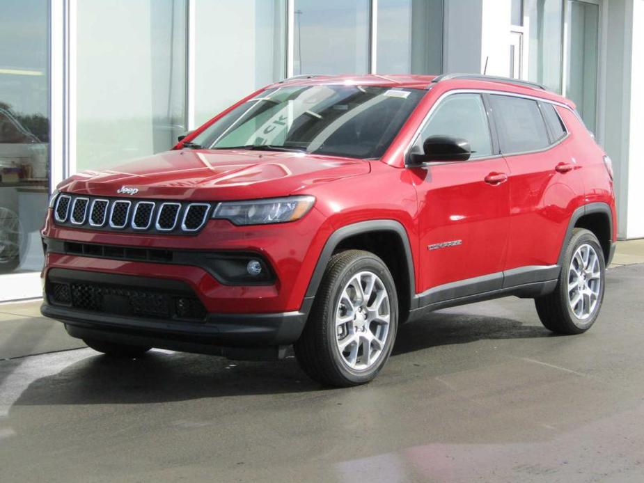 new 2024 Jeep Compass car, priced at $34,085