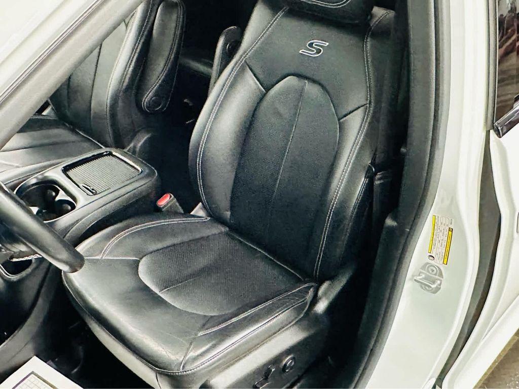 used 2021 Chrysler Pacifica car, priced at $31,929