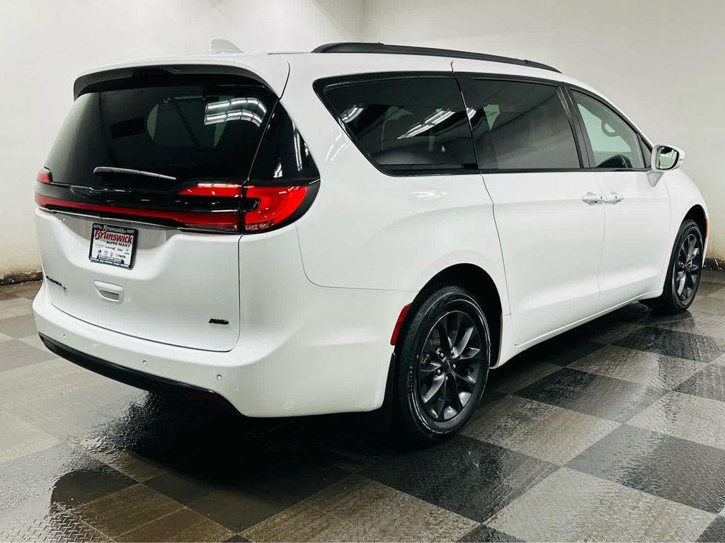 used 2021 Chrysler Pacifica car, priced at $31,929