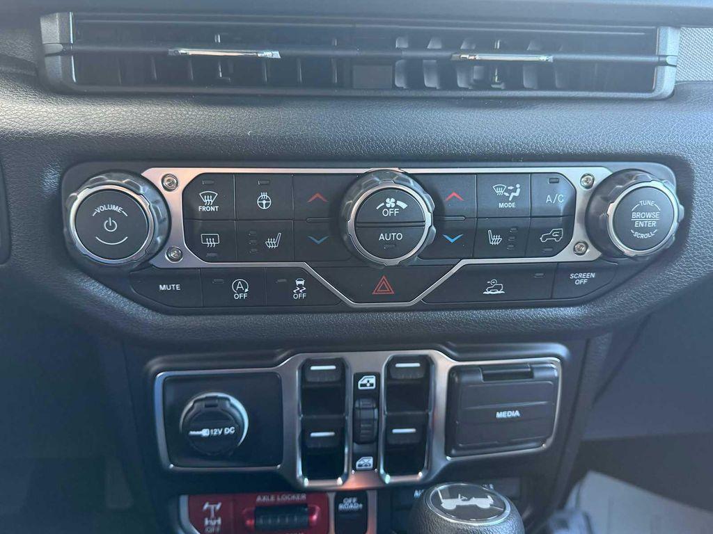 new 2026 Jeep Wrangler car, priced at $48,402