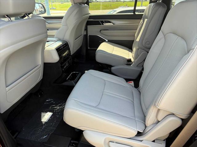 new 2025 Jeep Wagoneer car, priced at $71,015