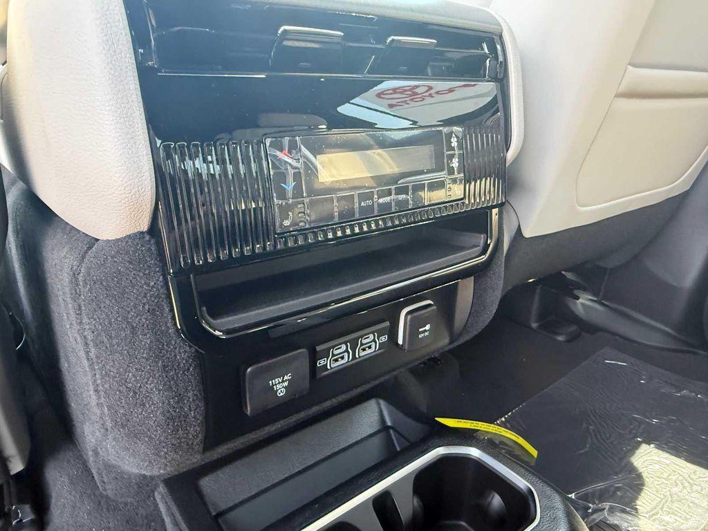 new 2025 Jeep Wagoneer car, priced at $67,398