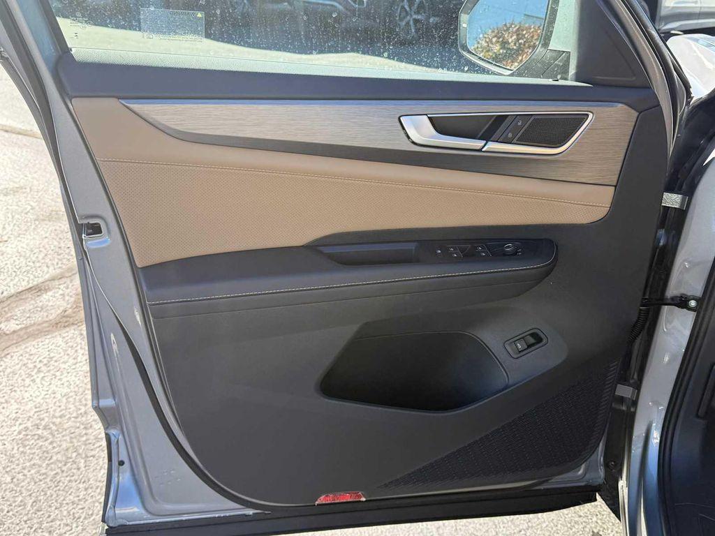 new 2026 Volkswagen Atlas Cross Sport car, priced at $47,351