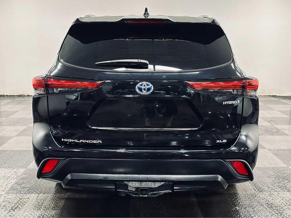 used 2022 Toyota Highlander Hybrid car, priced at $44,316