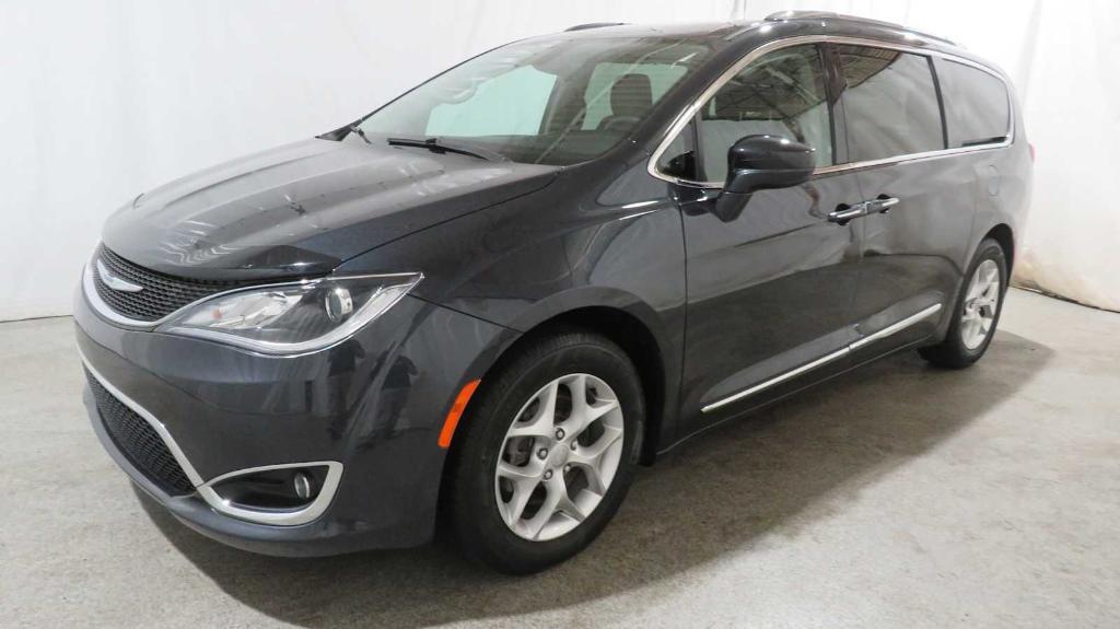 used 2019 Chrysler Pacifica car, priced at $25,901