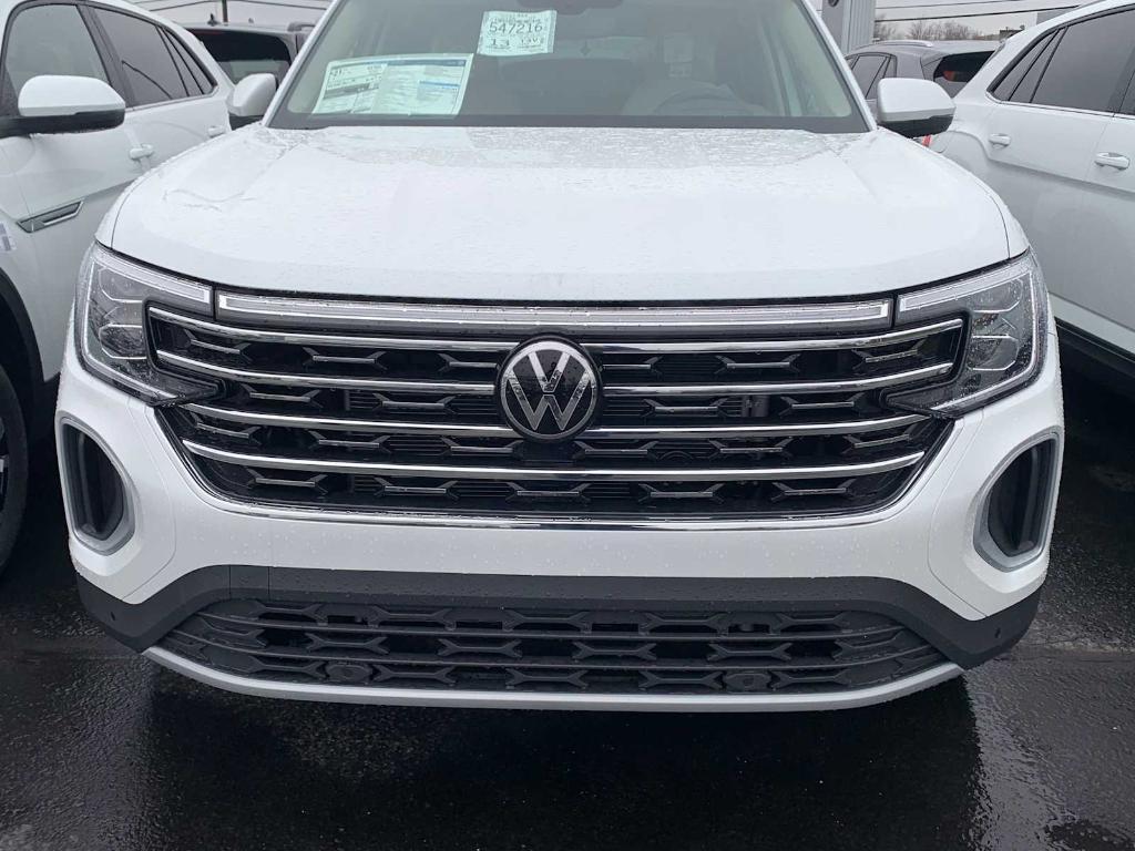 new 2025 Volkswagen Atlas car, priced at $49,739