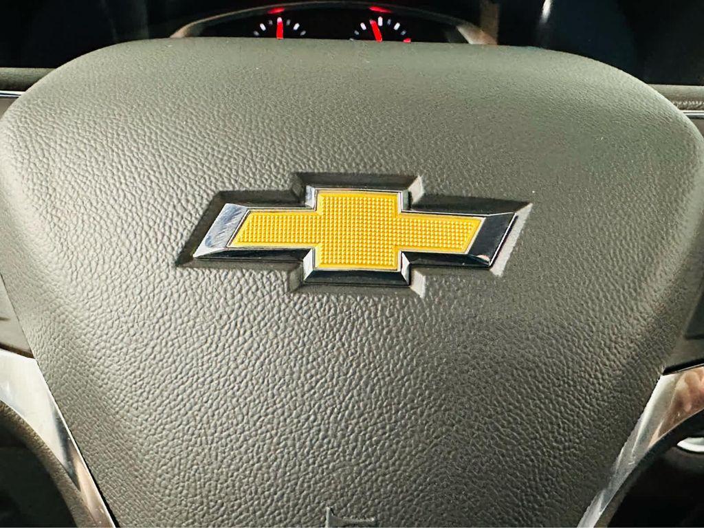 used 2024 Chevrolet Equinox car, priced at $26,309