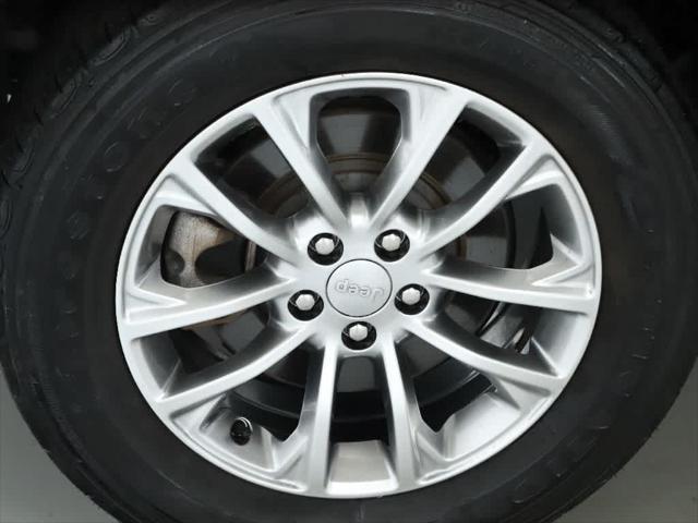 used 2022 Jeep Cherokee car, priced at $28,978