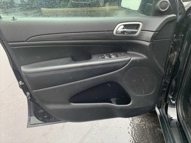 used 2021 Jeep Grand Cherokee car, priced at $32,273
