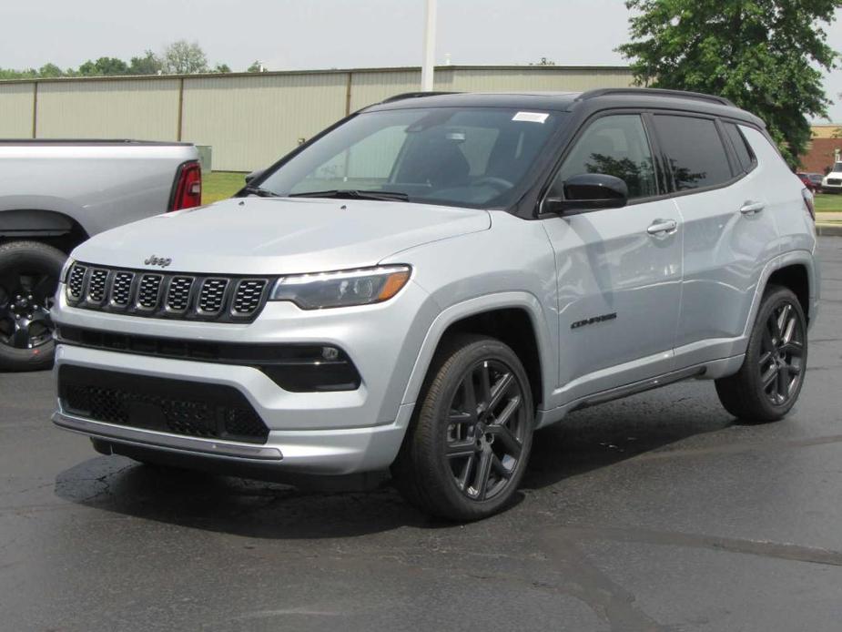 new 2024 Jeep Compass car, priced at $35,361