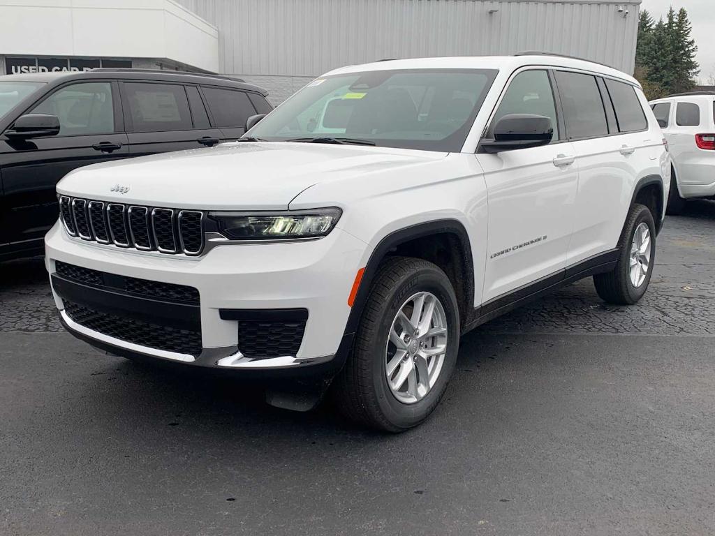 new 2025 Jeep Grand Cherokee L car, priced at $42,974