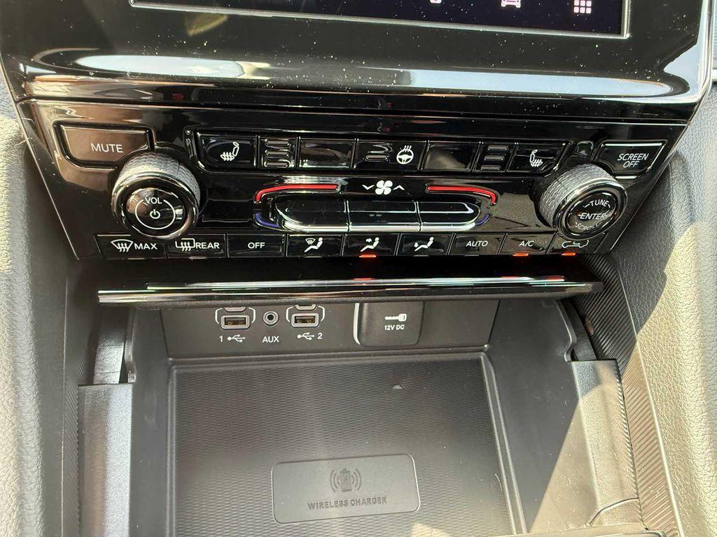 new 2025 Jeep Grand Cherokee car, priced at $38,609