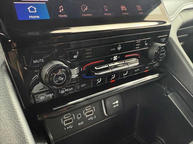 new 2025 Jeep Grand Cherokee car, priced at $51,457