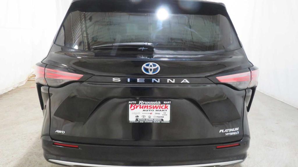 used 2022 Toyota Sienna car, priced at $49,987