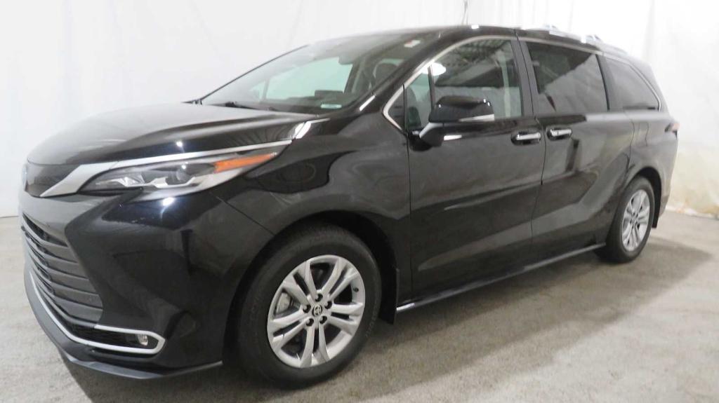 used 2022 Toyota Sienna car, priced at $49,987