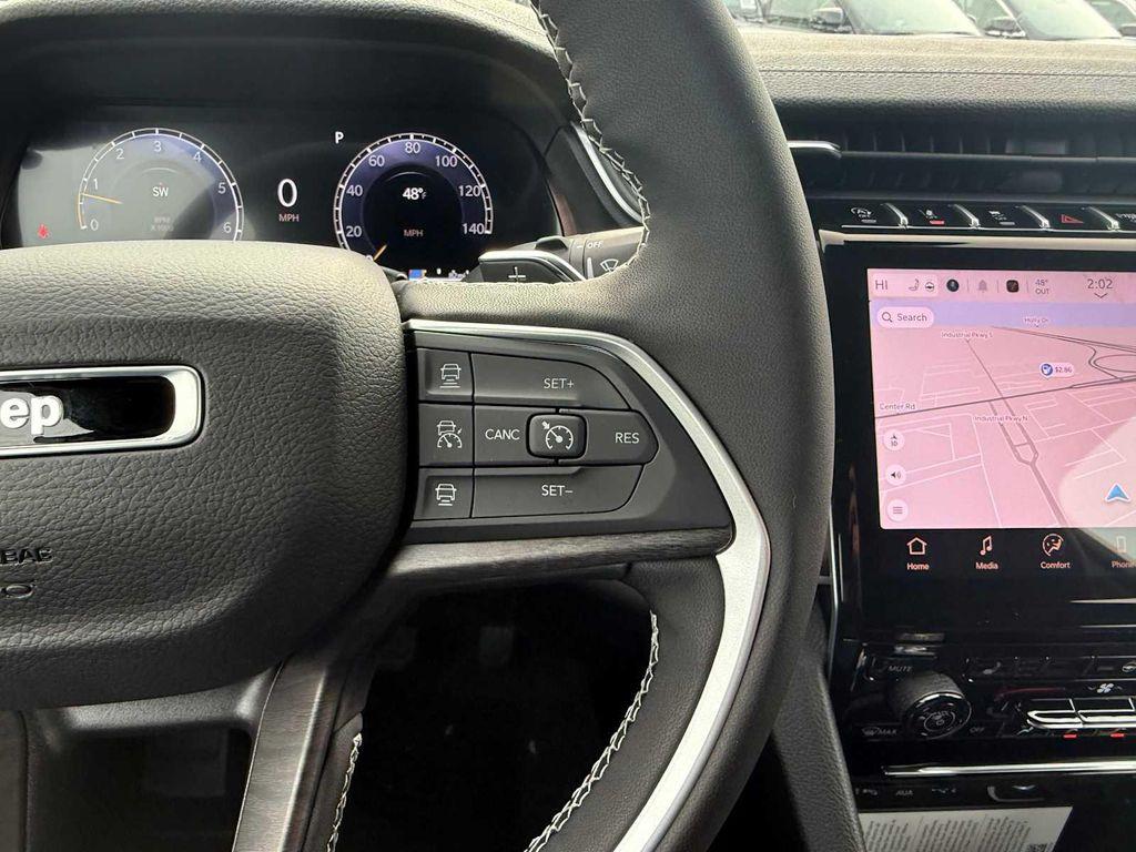 new 2025 Jeep Grand Cherokee L car, priced at $51,390