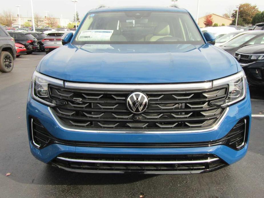 new 2025 Volkswagen Atlas car, priced at $54,421